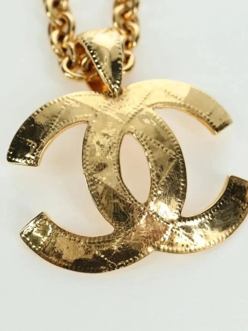 CHANEL CC Necklace metal Gold Tone CC Auth am11252SAM